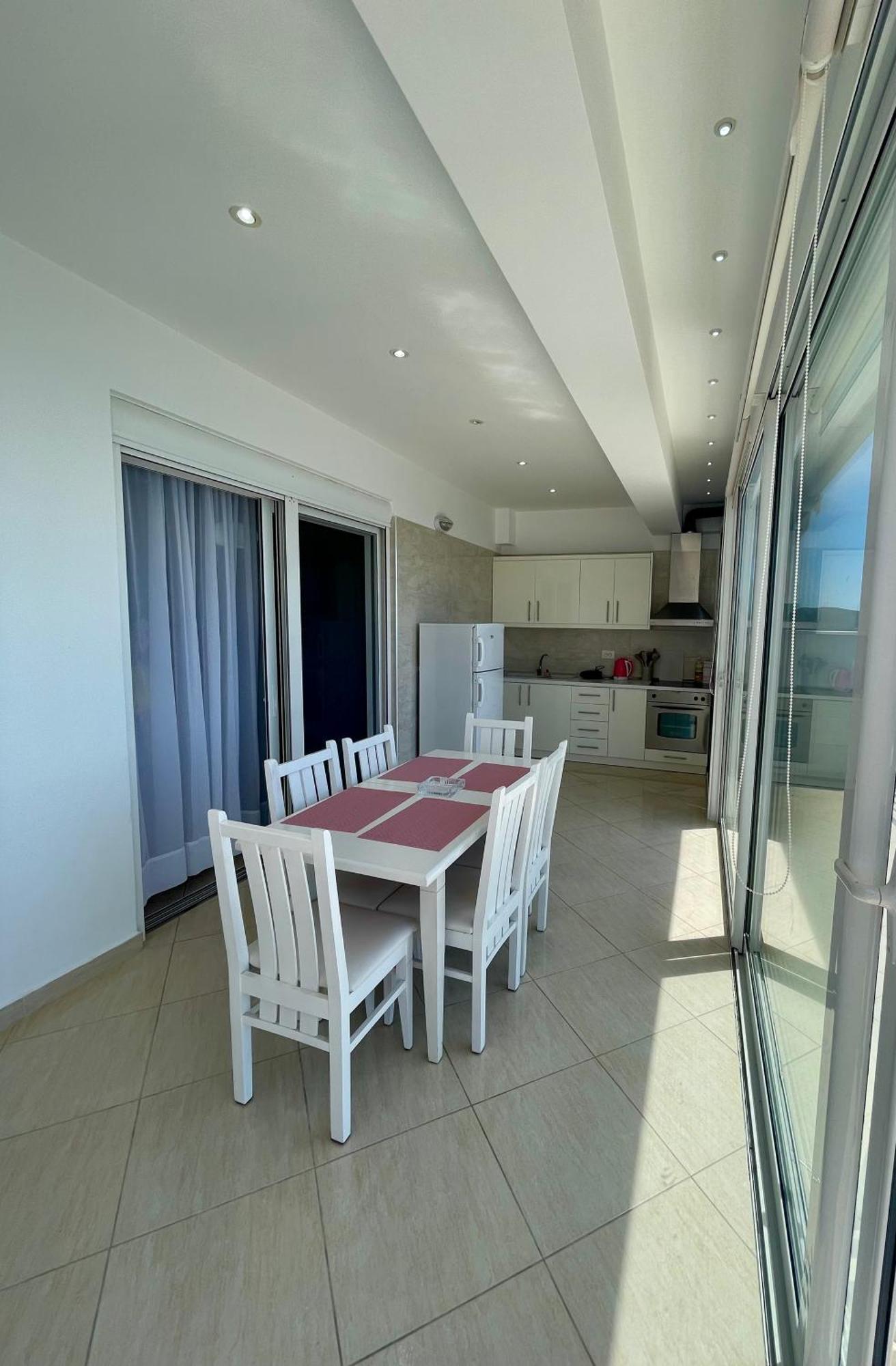 Apartment Eleana *
