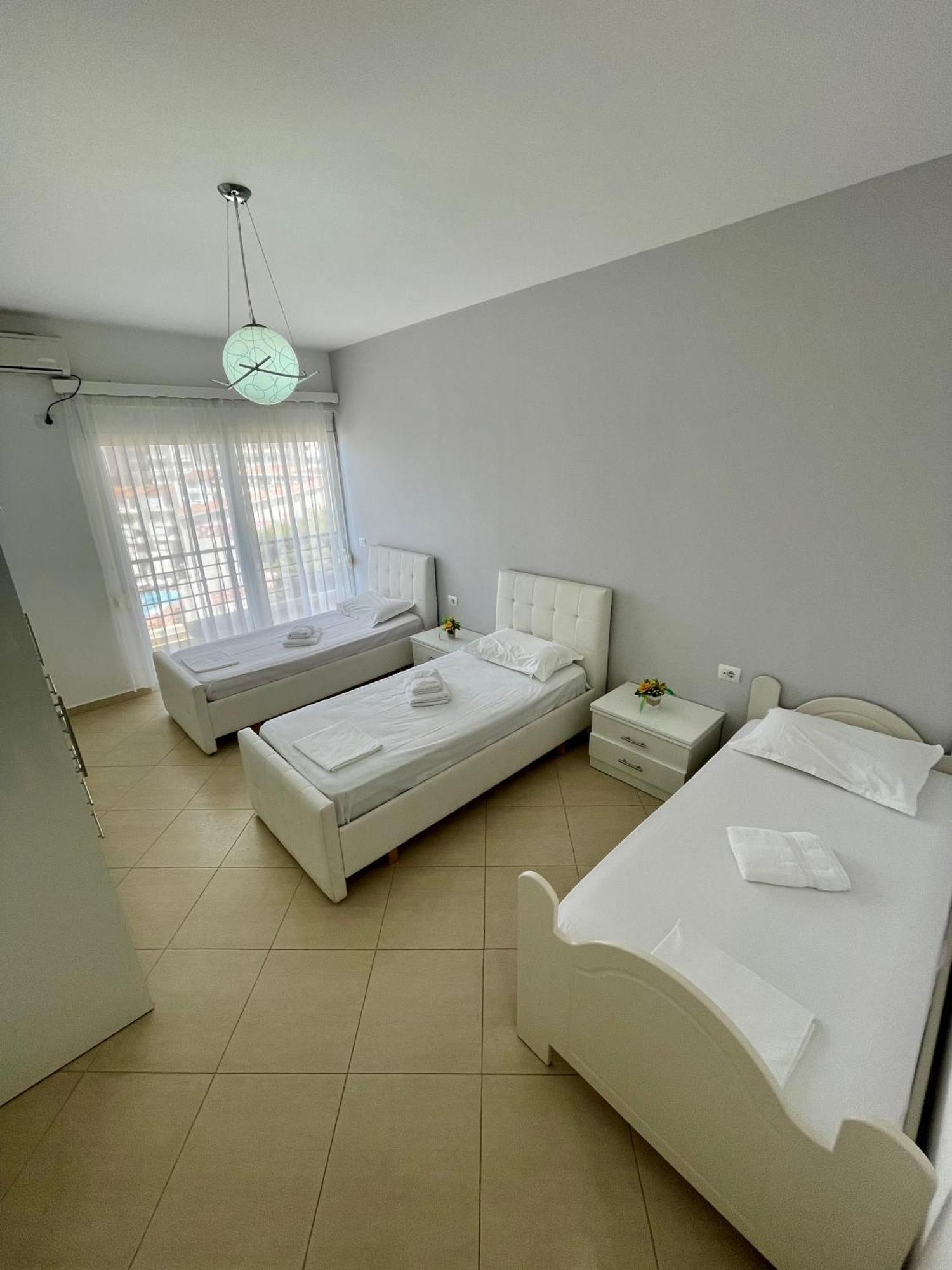 Eleana Apartment
